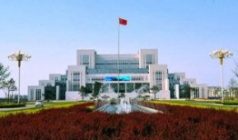 吃瓜临沂大学,揭秘临沂大学生的校园生活点滴