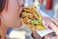 安茶吃麻瓜,一场味蕾与心灵的碰撞之旅