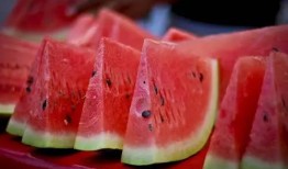 面瓜坏了吃有毒吗