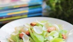 西芹菜能和蒲瓜一起吃吗,能否同食？