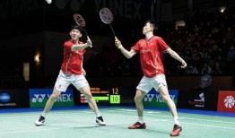 国羽男双吃瓜,揭秘赛场背后的“吃瓜”真相