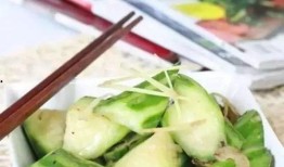 瓜蛇肉可以吃吗,可食用之谜，揭秘其营养价值与食用方法