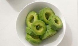 羊角蜜瓜几月吃的,羊角蜜瓜最佳食用月份揭秘