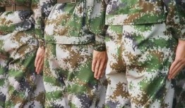 军训视频原版吃瓜,原版吃瓜，揭秘军营生活点滴